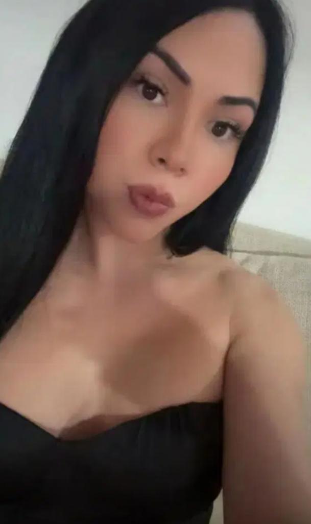 643232703: Travesti en Granada