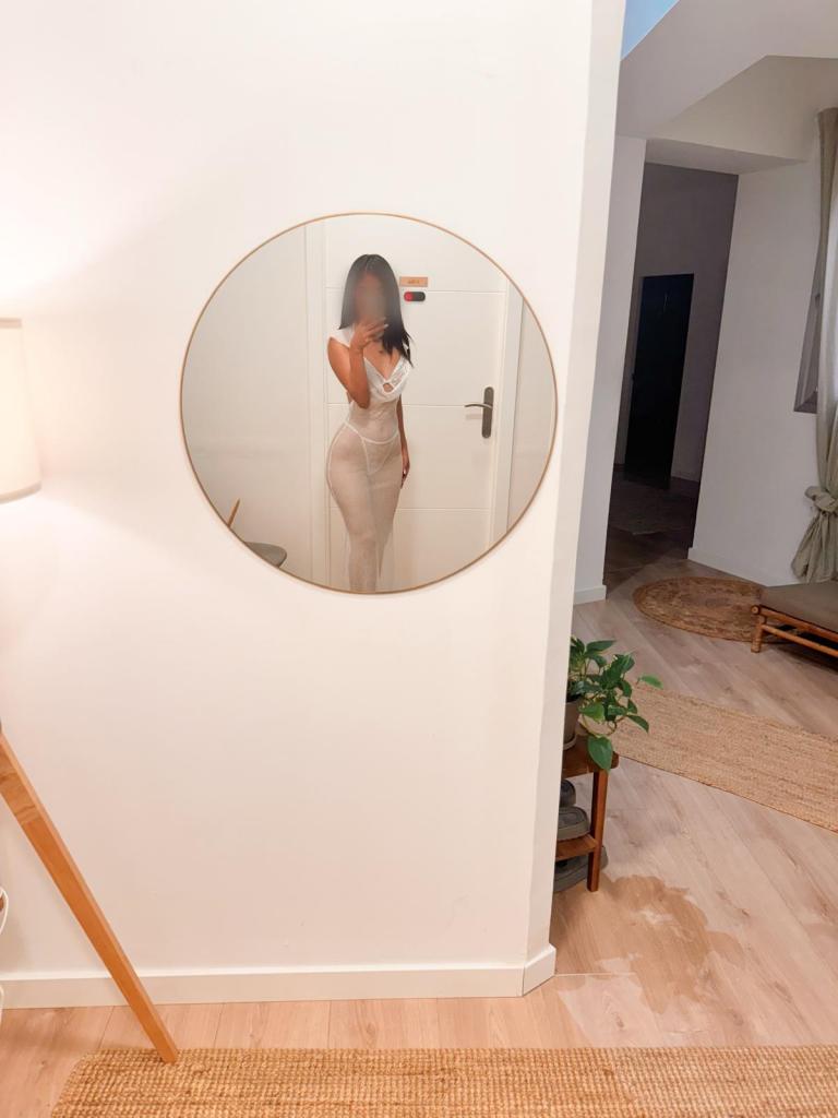 627088500: Chica busca chico en Mallorca