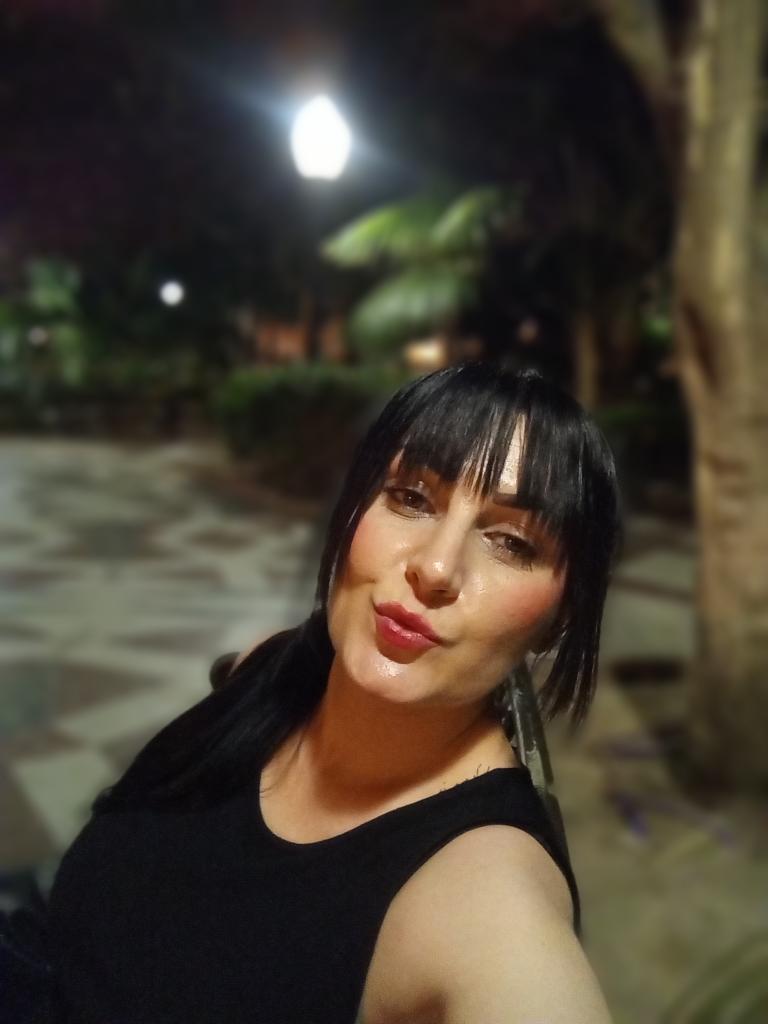 Chica busca chico en Alicante: 