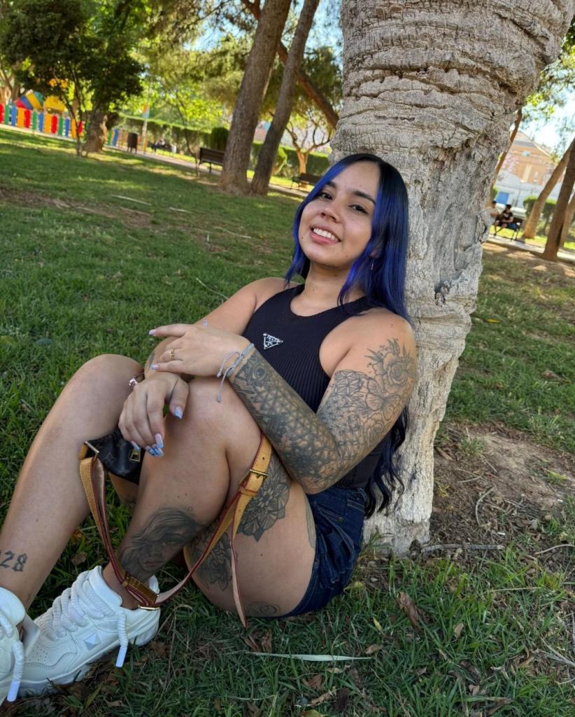 Chica busca chico en Barcelona: 