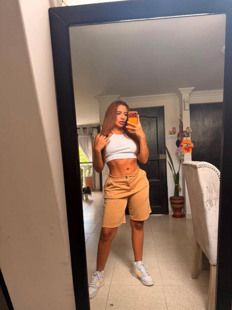 613458412: Chica busca chico en Madrid