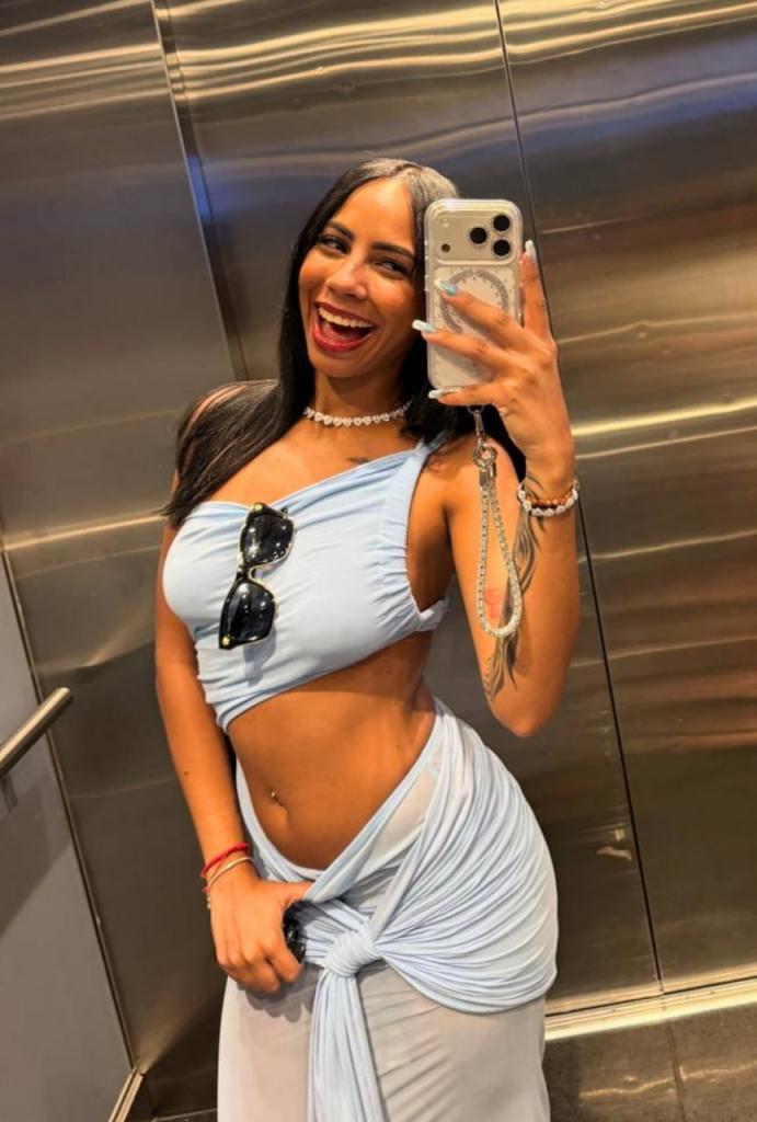 617452773: Chica busca chico en Mallorca