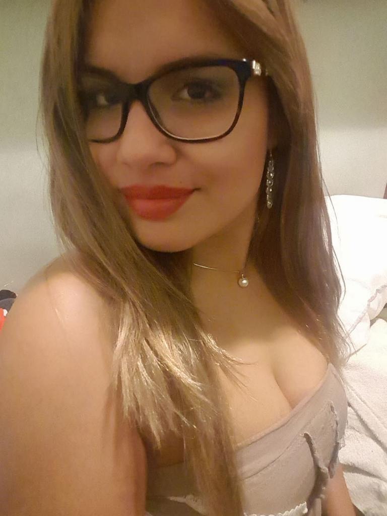 677199002: Chica busca chico en Barcelona