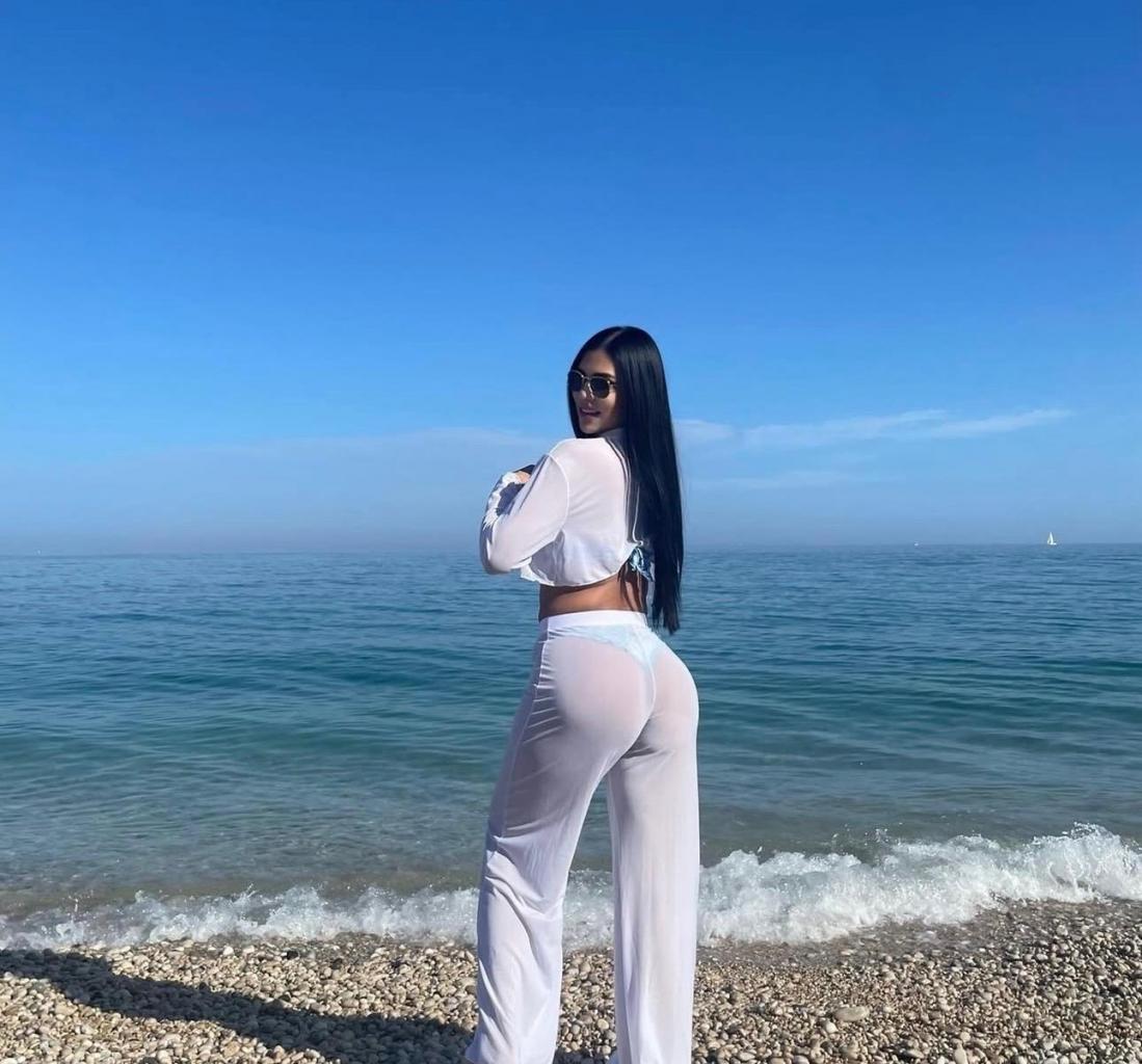 604145320: Chica busca chico en Málaga