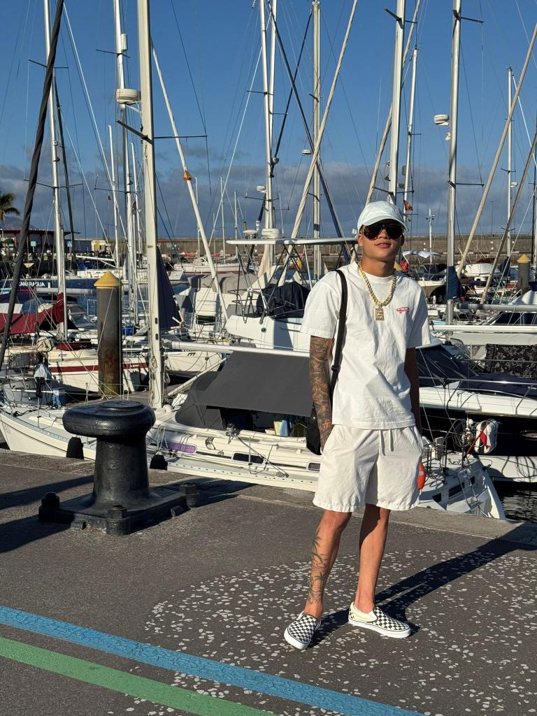 Chico busca chica en La Coruña: 