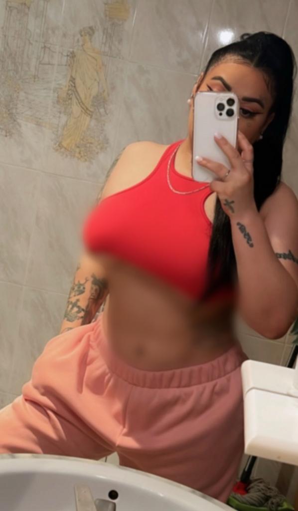 Chica busca chico en Lérida: 