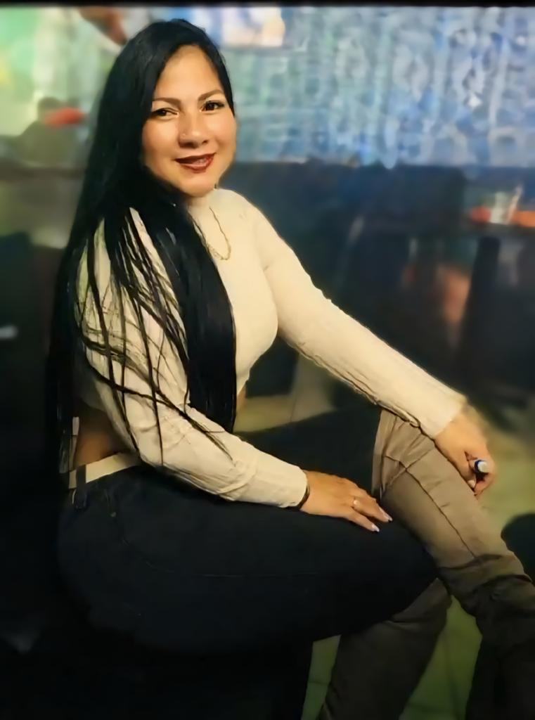 672802904: Chica busca chico en Valencia