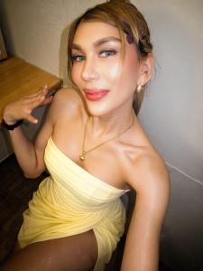 664281004: Chica busca chico en Barcelona