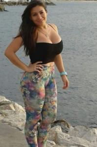 643302288: Chica busca chico en Tarragona