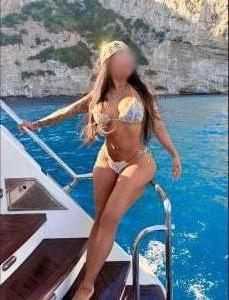 745014352: Chica busca chico en Burgos