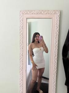 654426248: Chica busca chico en Gerona