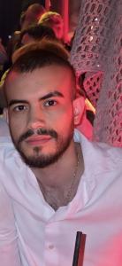 604974799: Chico busca chica en Madrid