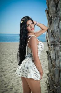 613556228: Chica busca chico en Alicante