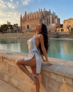 684736523: Chica busca chico en Mallorca