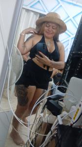 614938384: Chica busca chico en Sevilla