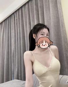 627585658: Chica busca chico en Gerona