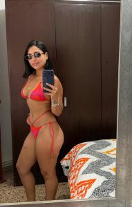 622356973: Chica busca chico en Ibiza