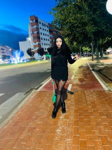 602729686: Chica busca chico en Valencia