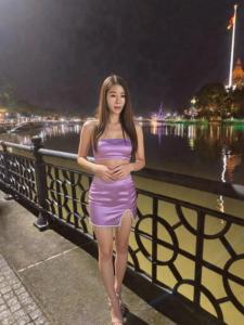 671037722: Chica busca chico en Valencia