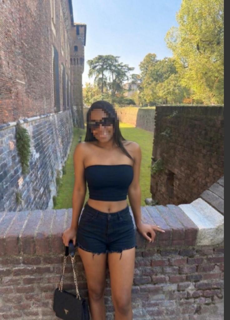 695510907: Chica busca chico en Valencia
