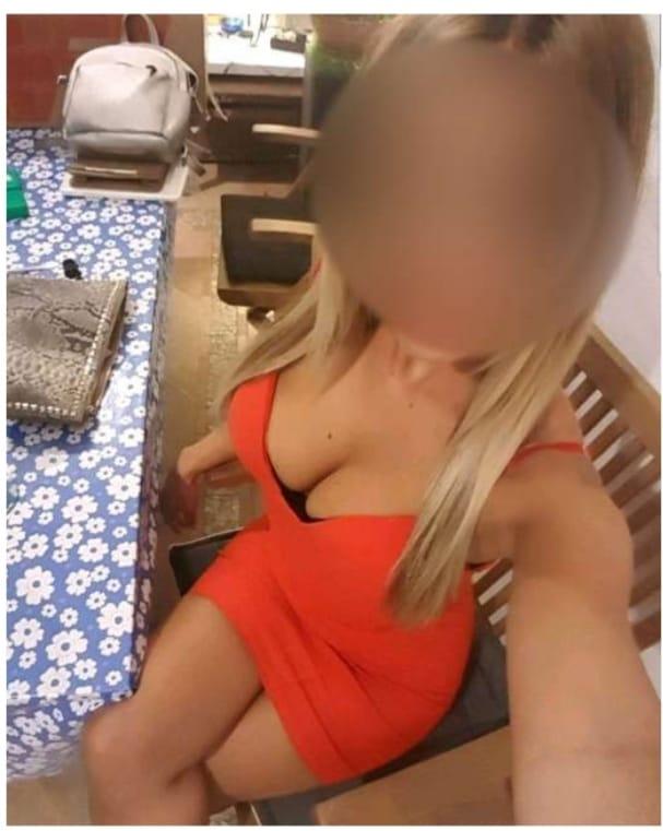 633450992: Chica busca chico en Menorca