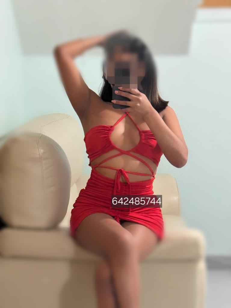 Chica busca chico en Alicante: 