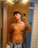 614453800: Chico busca chica en Alicante