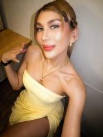 664281004: Chica busca chico en Barcelona