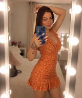 613925331: Chica busca chico en Cádiz