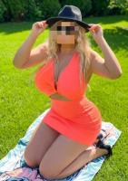 652039555: Chica busca chico en Madrid