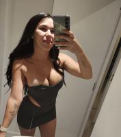 614299252: Chica busca chico en Málaga