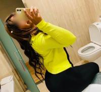 614670681: Chica busca chico en Sevilla