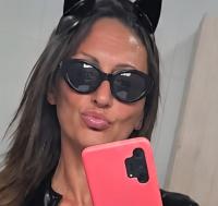 615959749: Chica busca chico en Barcelona