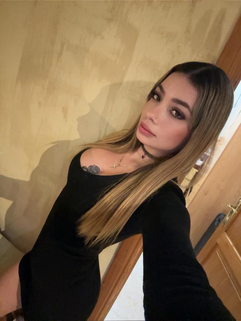 Chica busca chico en Mallorca: 
