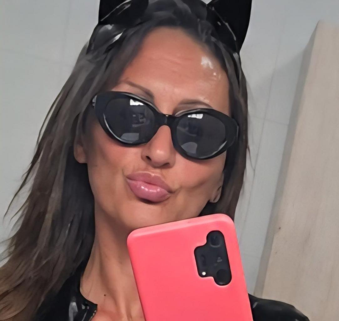 Chica busca chico en Barcelona: 