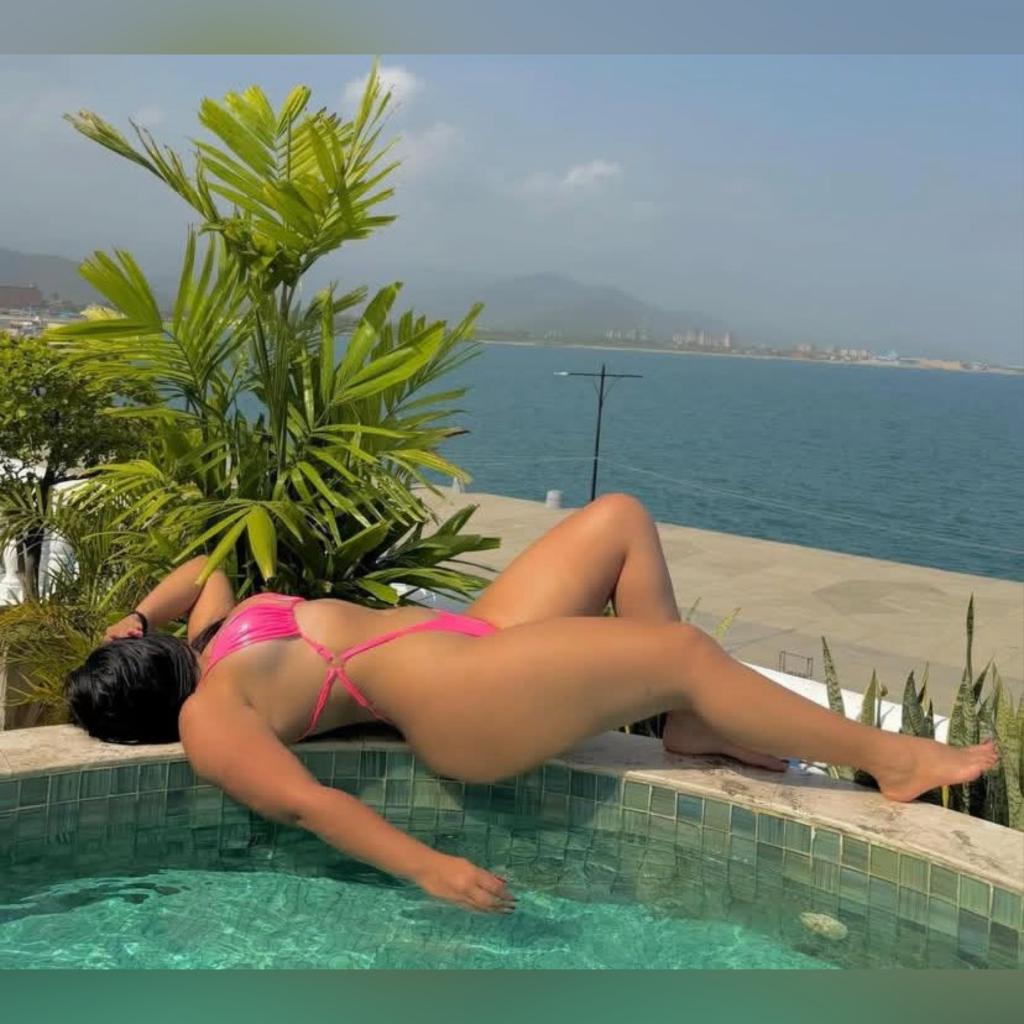 Chica busca chico en Tenerife: 