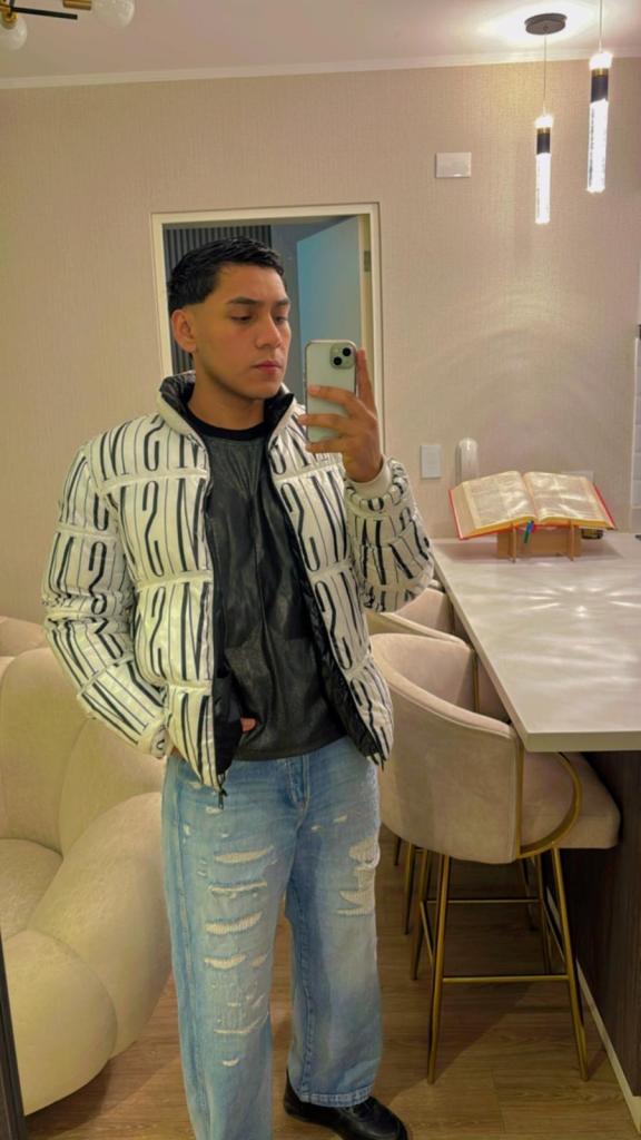 Chico busca chica en Badajoz: 