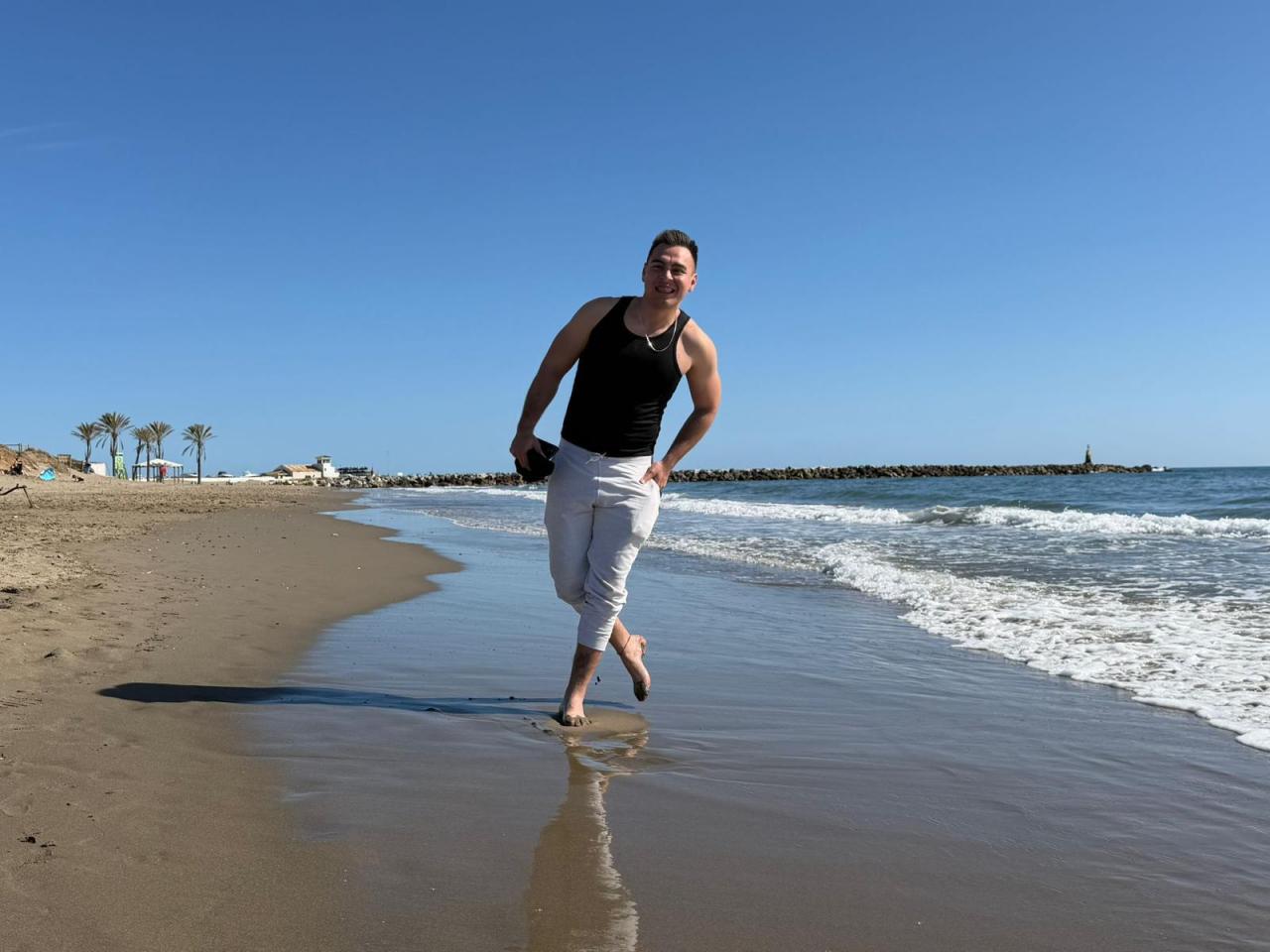 Chico busca chica en Málaga: 