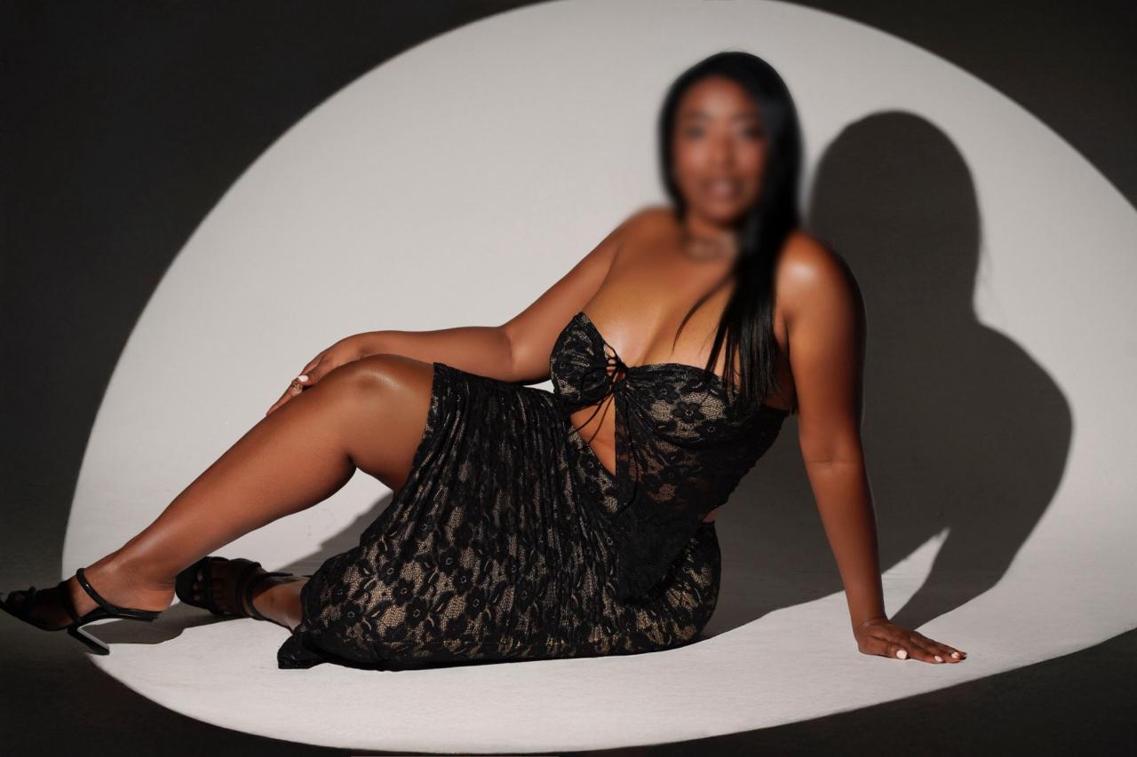 Chica busca chico en Tenerife: 