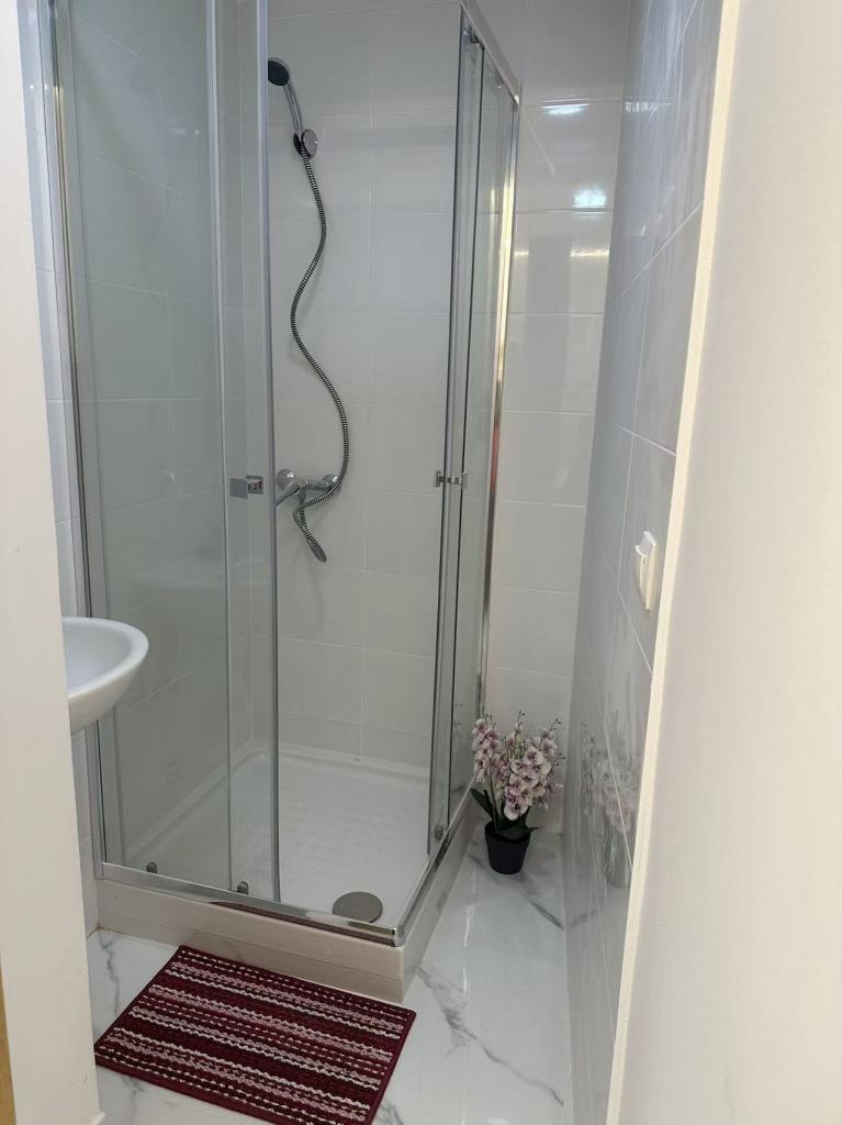 612299666: Chica busca chico en Madrid