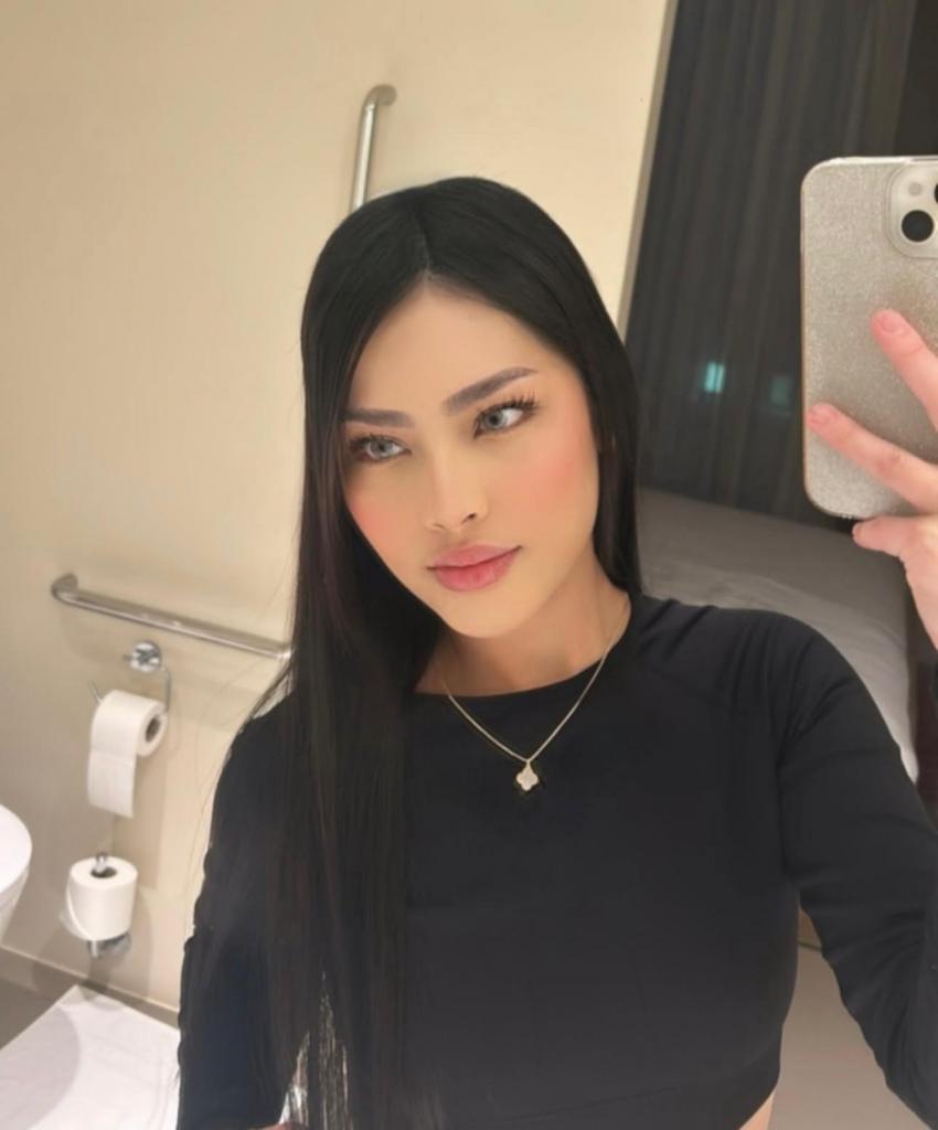 Chica busca chico en Cádiz: 