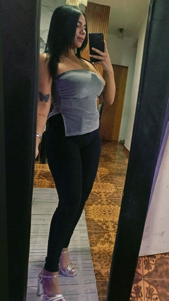 Chica busca chico en Tenerife: 