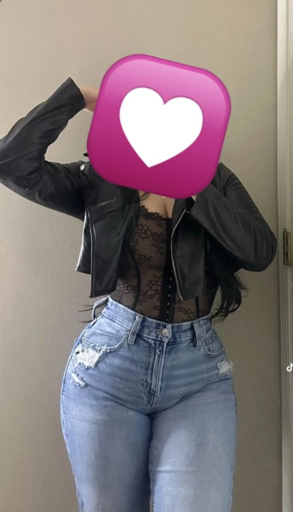 611285041: Chica busca chico en Murcia