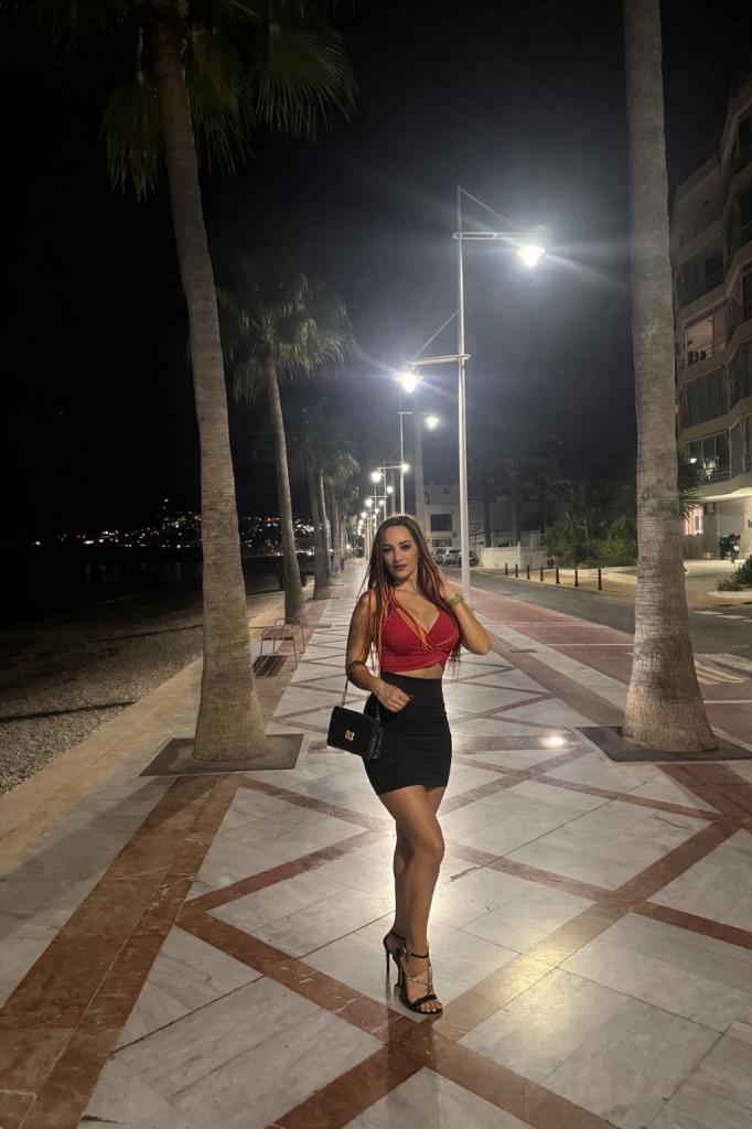 Chica busca chico en Alicante: 