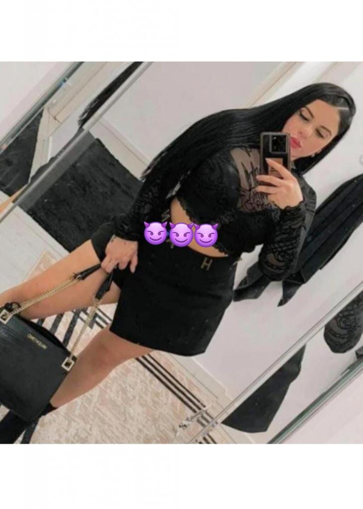 Chica busca chico en Barcelona: Chica busca chico