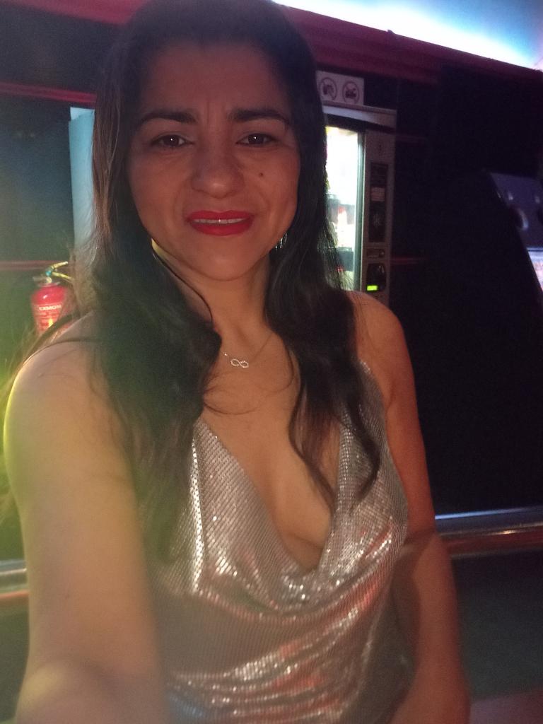 657517741: Chica busca chico en Asturias
