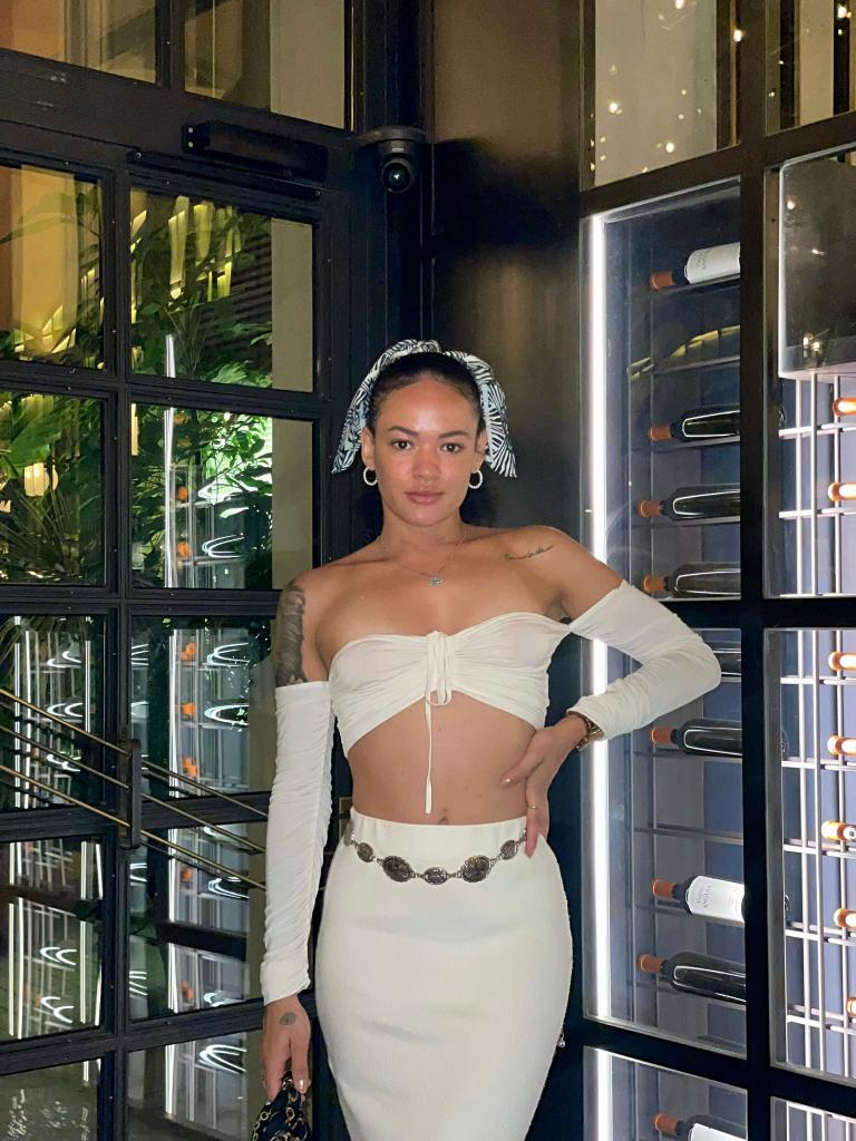 624627596: Chica busca chico en Sevilla