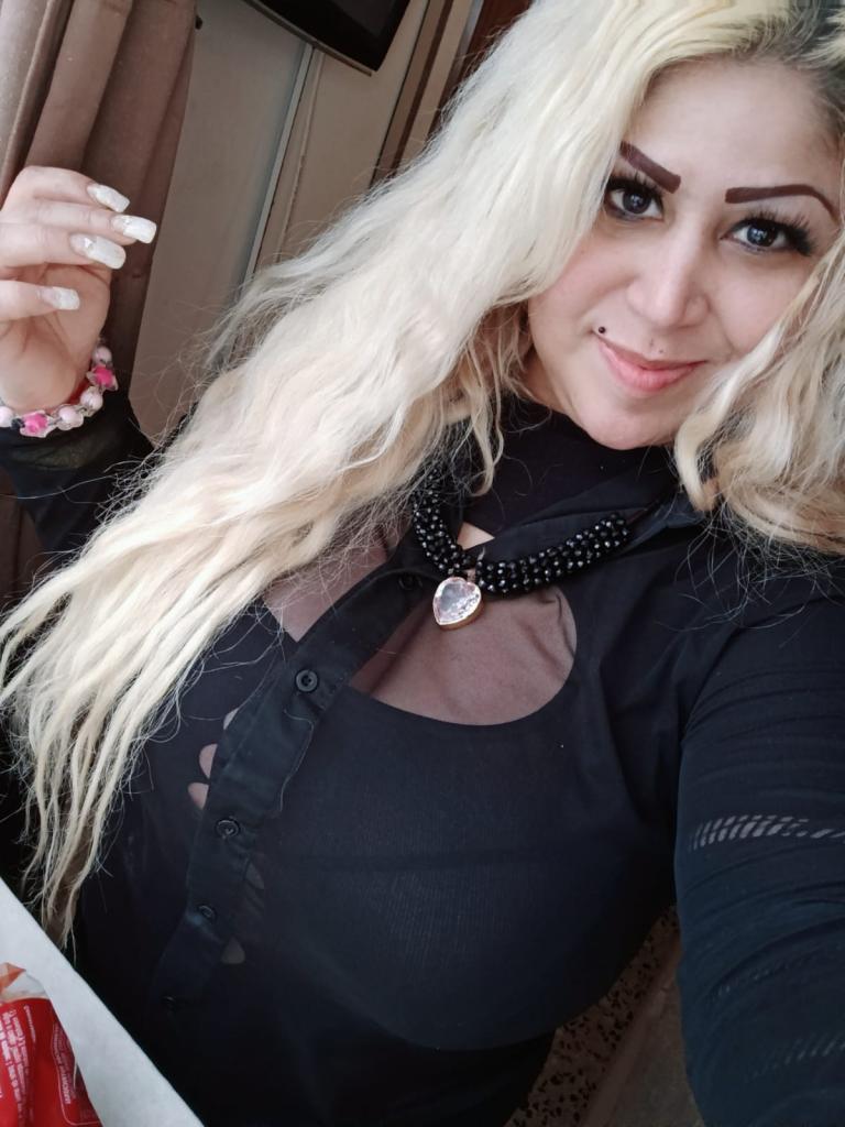 685865581: Chica busca chico en León