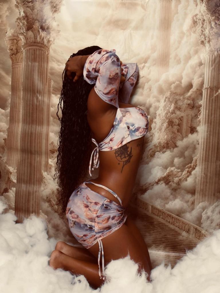 611341501: Chica busca chico en Almería