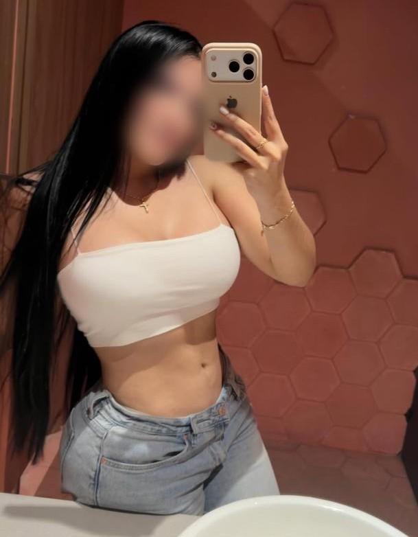 627239200: Chica busca chico en Sevilla
